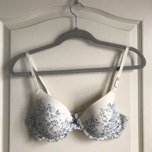 Maidenform Bra